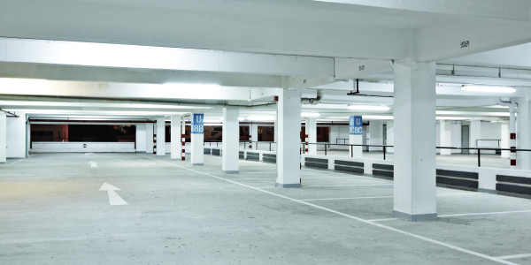 Comprar / Vender Apartamentos y Lofts en Alcalá de Henares · con Garaje / Parking