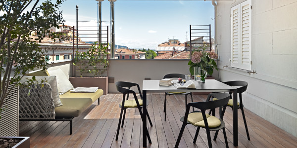 Comprar / Vender Pisos y Plantas Bajas en Alcalá de Henares · con Terraza