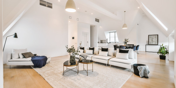 Compraventa de Inmuebles en Alcalá de Henares · Tríplex