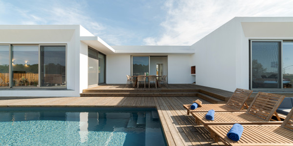 Compraventa de Inmuebles en Alcalá de Henares · Casas Diseño Minivalista
